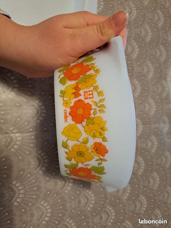 Cocotte Arcopal Codec fleur orange Vintage 70 - Arts de la table
