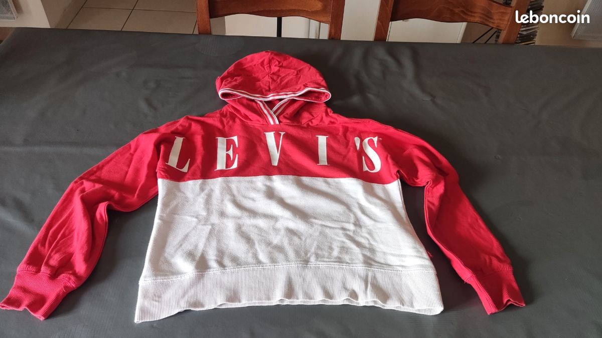 Sweat Levi's rouge et blanc Taille 12 ans (image 1)
