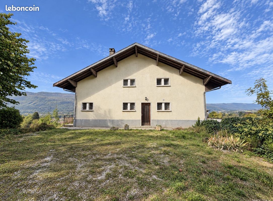 Maison 10 pièces 130 m² · à Seyssel · 130 m² · 449 000 €