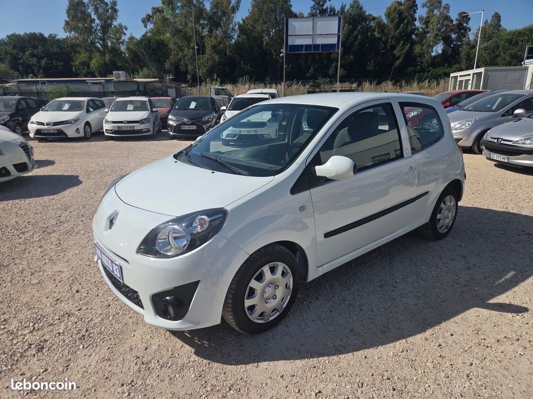 RENAULT TWINGO II 1.2 LEV 16v 75 eco2 Authentique (image 1)