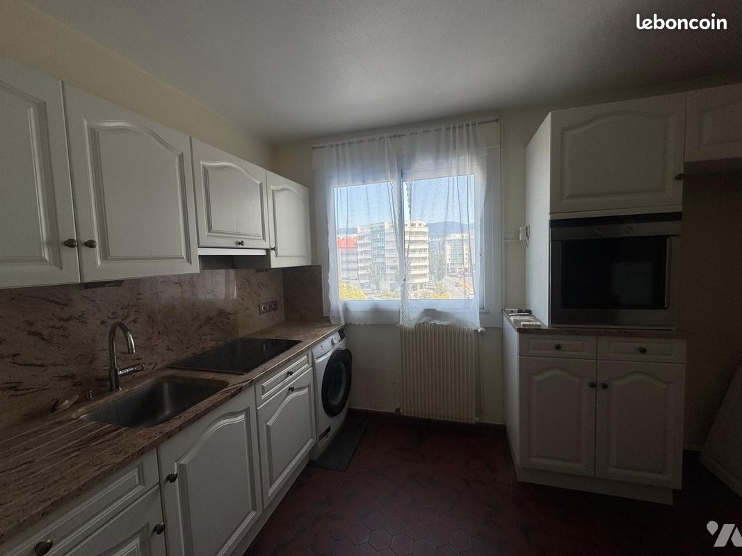 Appartement 3 pièces 64 m² · à Annemasse · 64 m² · 231 000 €