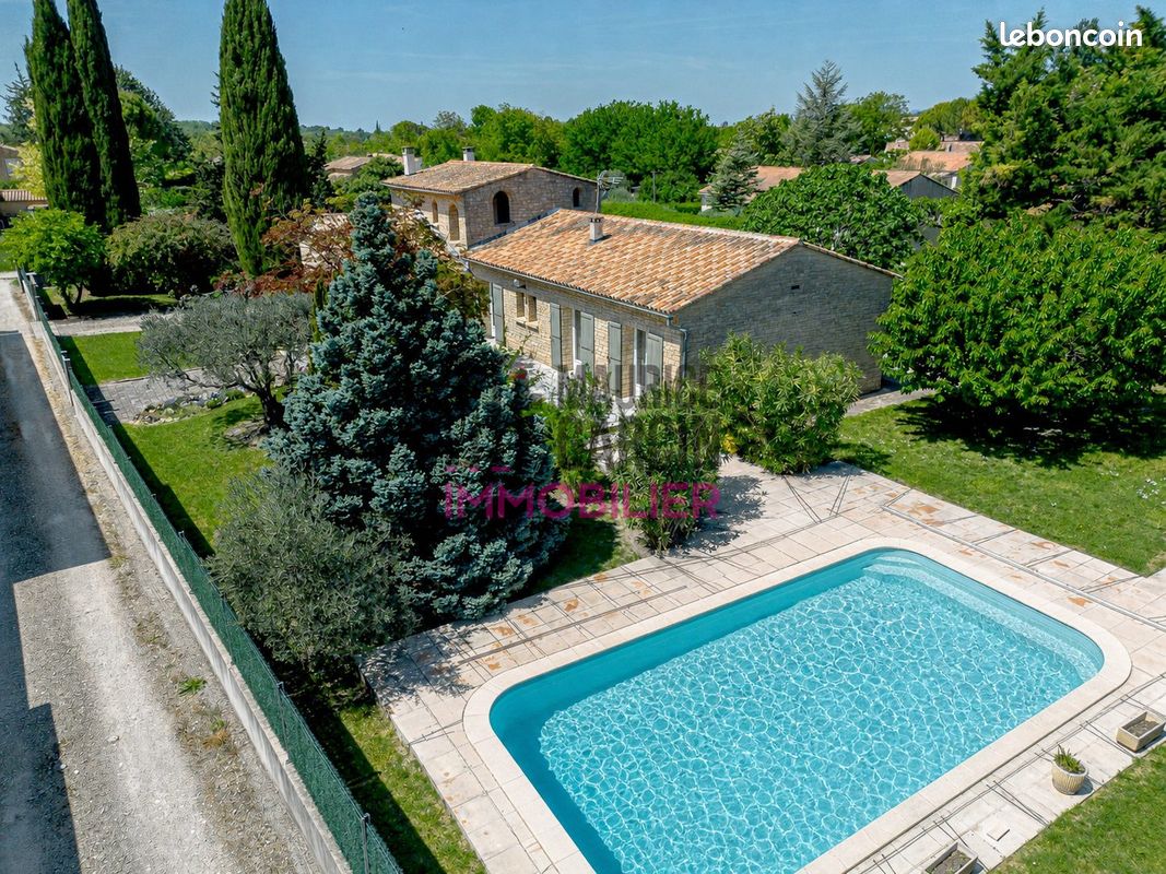 Maison 6 pièces 160 m² · à Mazan · 160 m² · 472 500 €