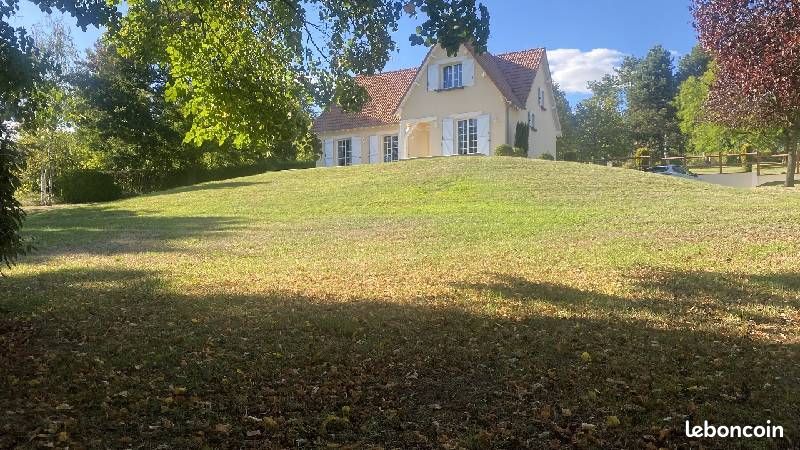 Maison 5 pièces 120 m² · à Neuvy-Sautour · 120 m² · 245 000 €