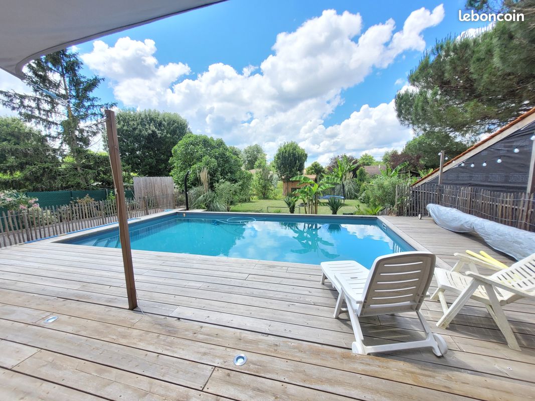 Maison 7 pièces 171 m² · à Gradignan · 171 m² · 2 500 €/mois