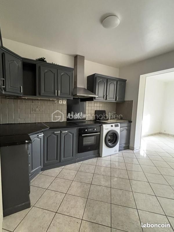 Appartement 2 pièces 44 m² · à Le Blanc-Mesnil · 44 m² · 179 000 €