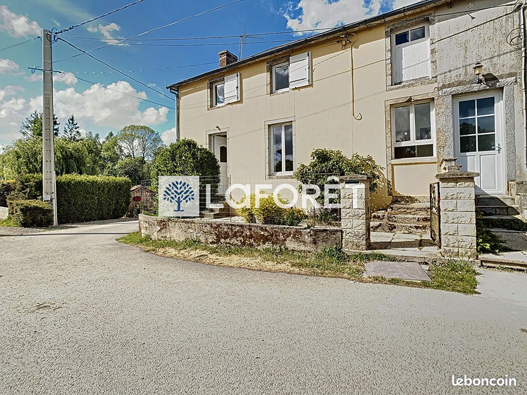 Maison 3 pièces 77 m² - Moncoutant-sur-Sèvre 79320 (image principale 0)