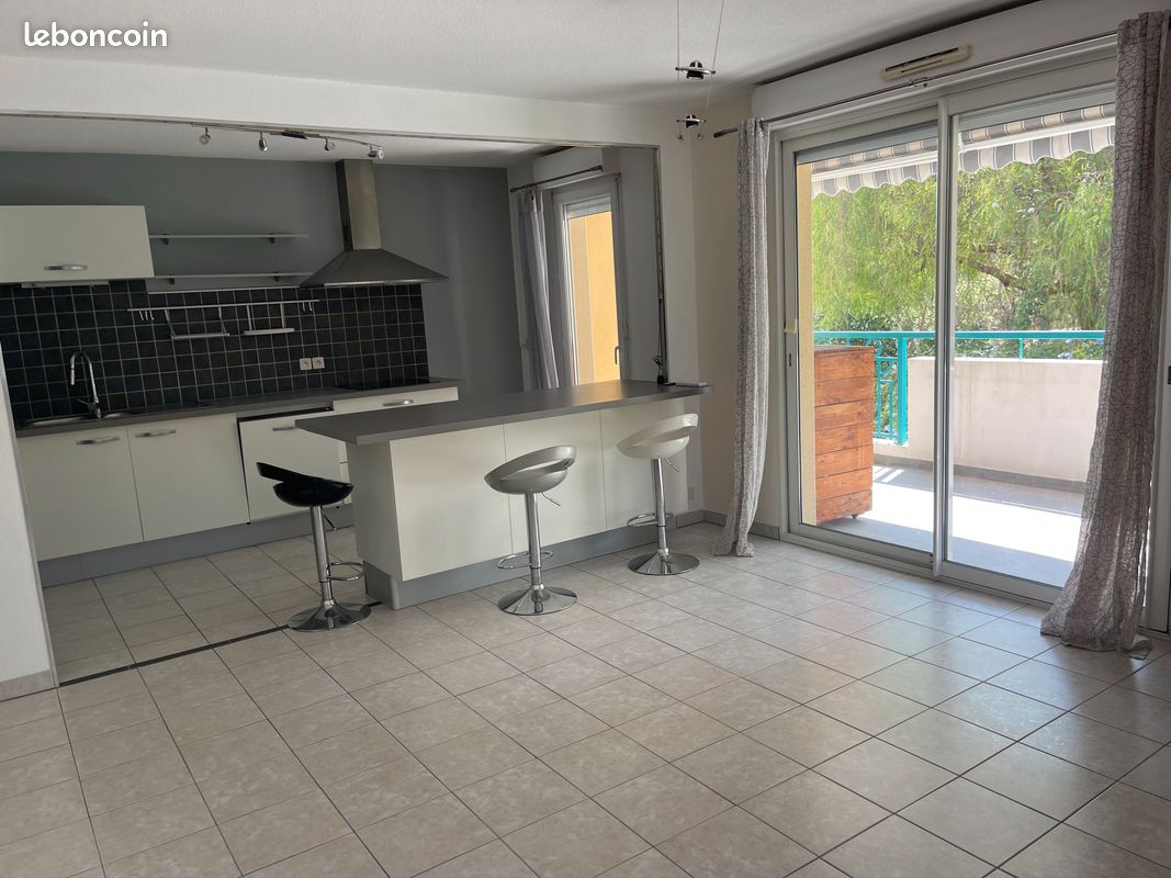 Appartement 3 pièces 65 m² · à Hyères · 65,5 m² · 1 135 €
