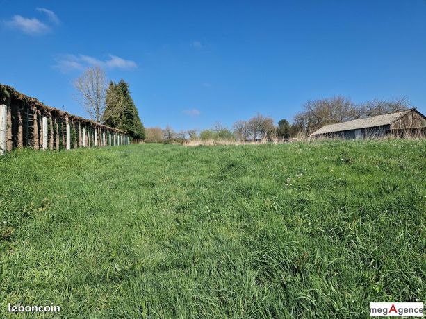 Terrain 3470 m² QUELNEUC