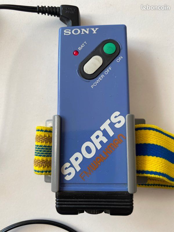 Radio Portable Sony SRF-M606, FM Stéréo, Bon état, Pour Audiophile Nomade