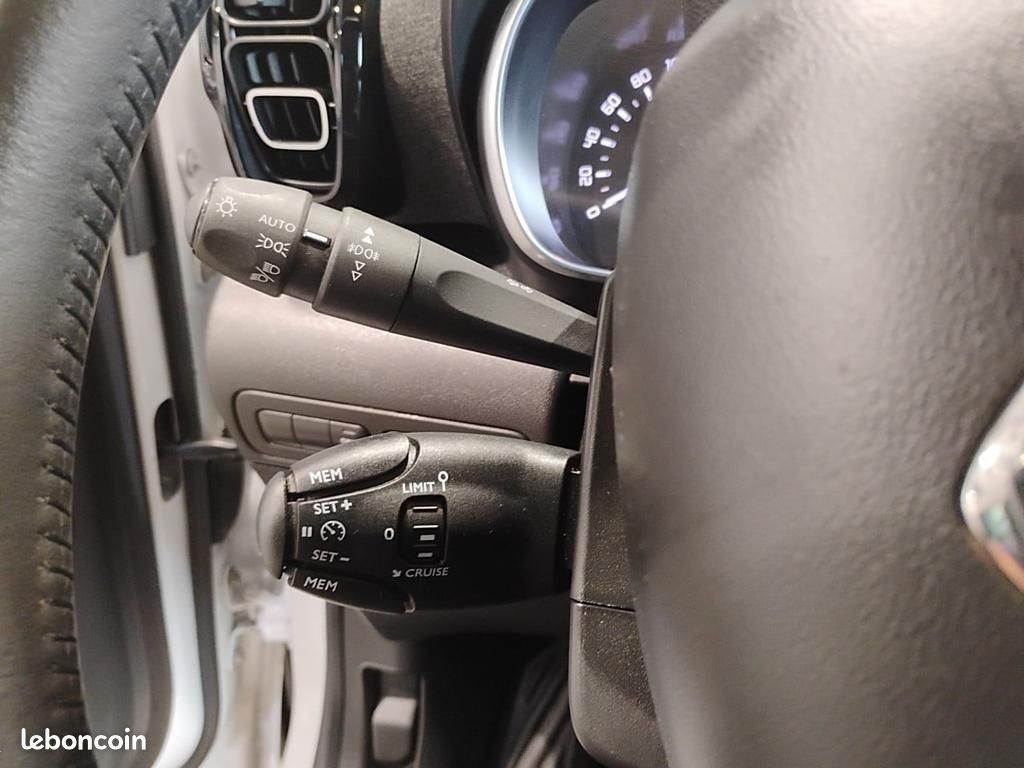 Citroën C3 Aircross BlueHDi 110 S&S BVM6 Shine Pack (image 17)