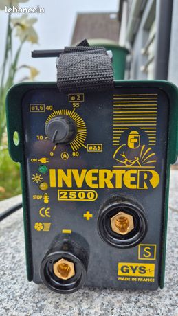 Pistolet à souder GYS Poste de soudage inverter MMA 230 V 80 A en