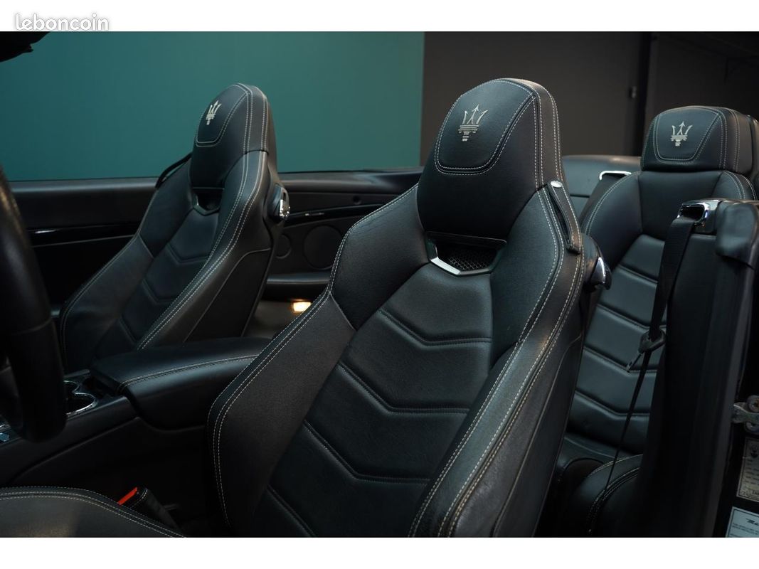 MASERATI GRANCABRIO 4.7 460CH I Boite ZF I Suivie I Garantie (image 10)