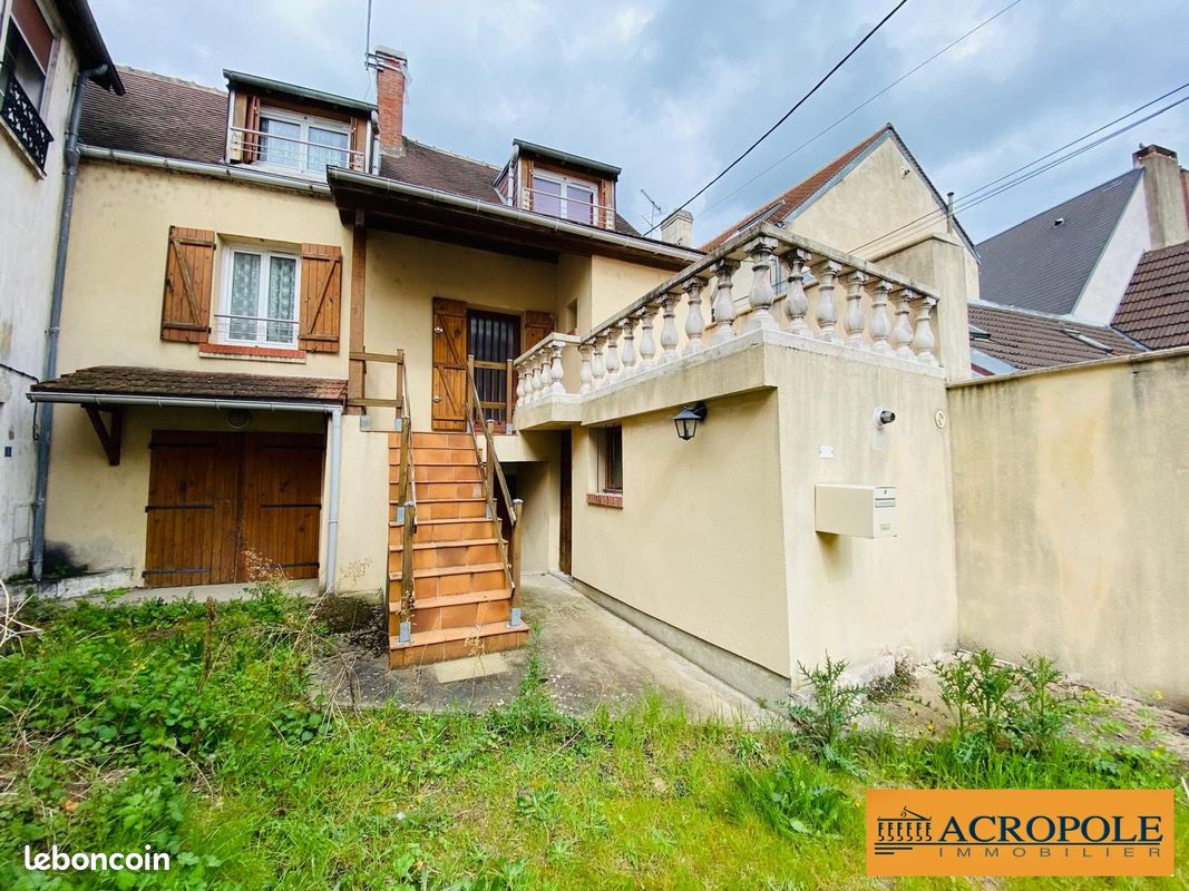 Maison 3 pièces 61 m² · à Gien · 61 m² · 75 800 €