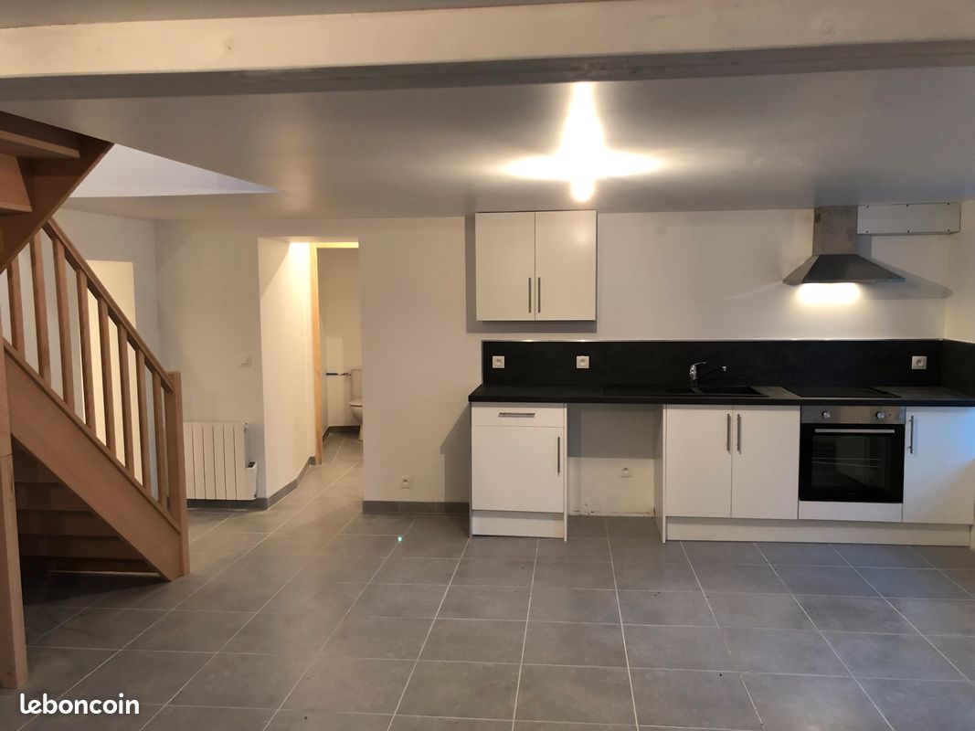 Maison 4 pièces 85 m² · à Brezolles · 85 m² · 590 €
