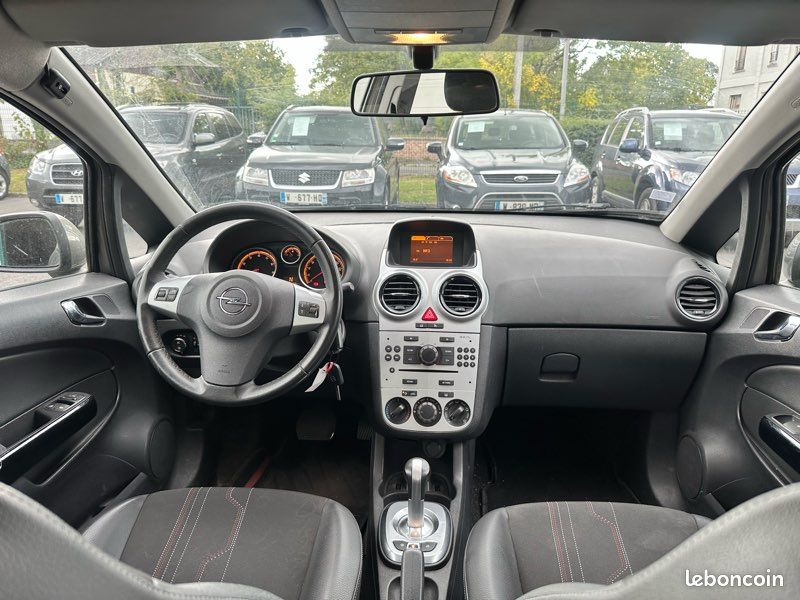 Opel Corsa Phase 2 1.2 i 86 CV Easytronic « boîte automatique » (image 5)