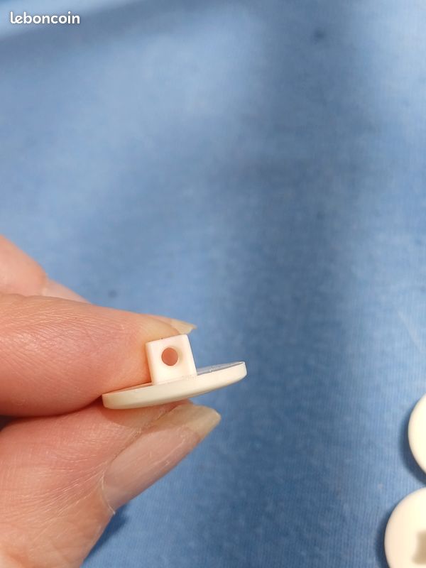 Lot 6 boutons blanc (image 3)