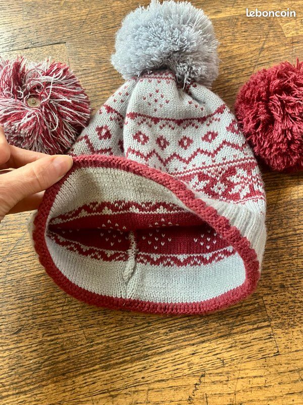 Bonnet Cabaia Moscow Mule Avec 3 Pompons Interchangeables - Système Aimanté Et GOMETEX - Coton Bio