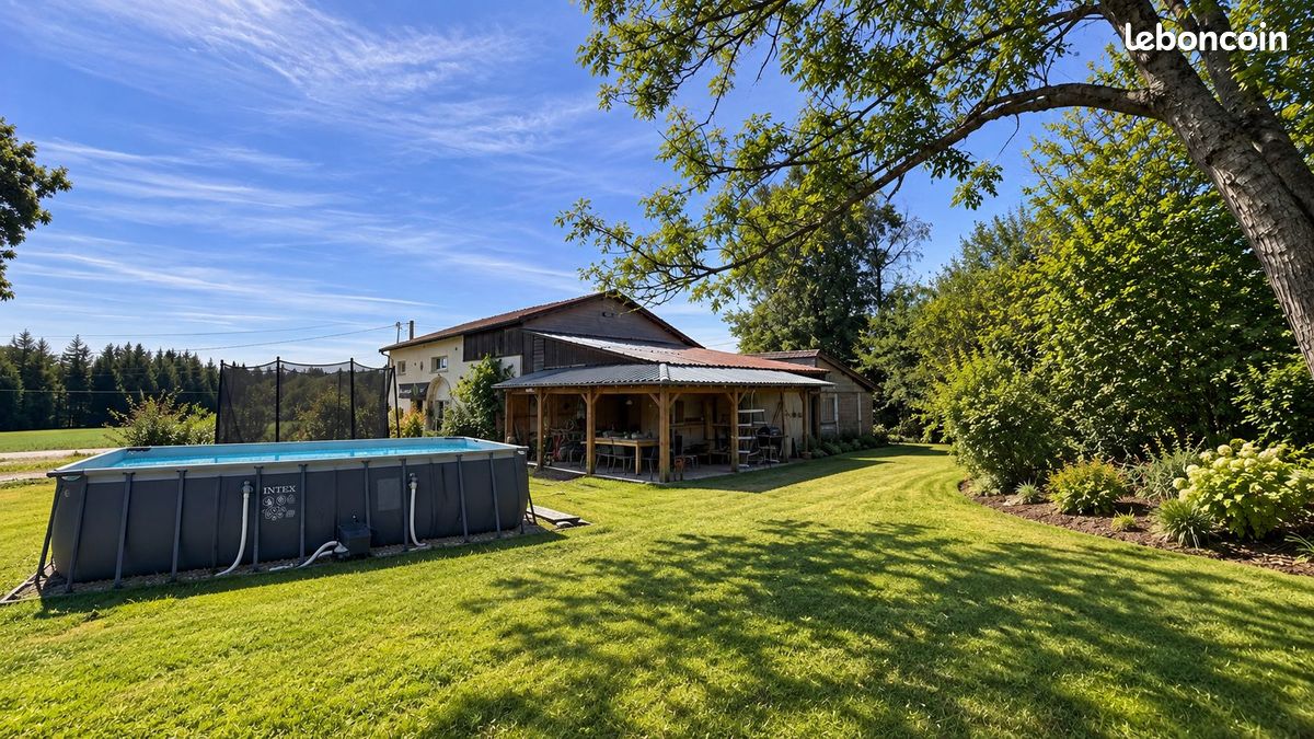 Maison 5 pièces 165 m² · à Charmois-Devant-Bruyères · 165 m² · 215 000 €