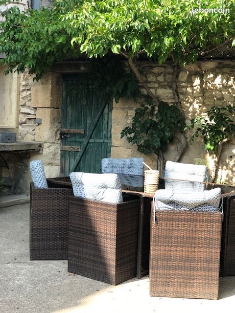 Appartement dans un domaine viticole (image 1)