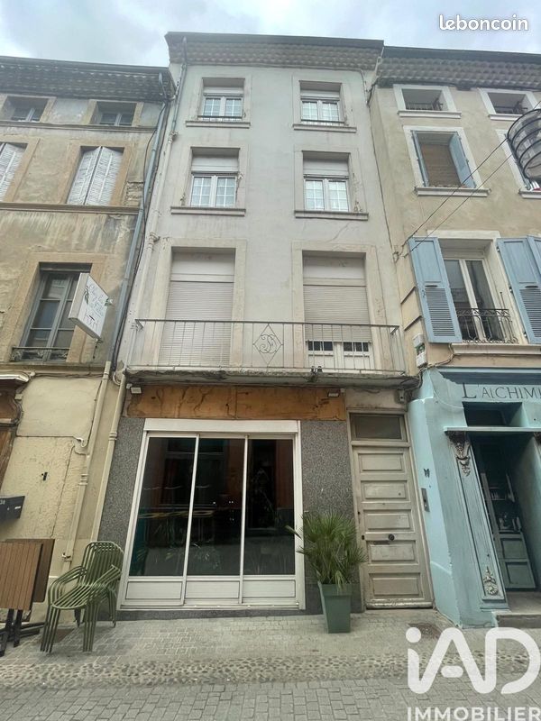 Immeuble 117 m² · à Crest · 117 m² · 220 000 €