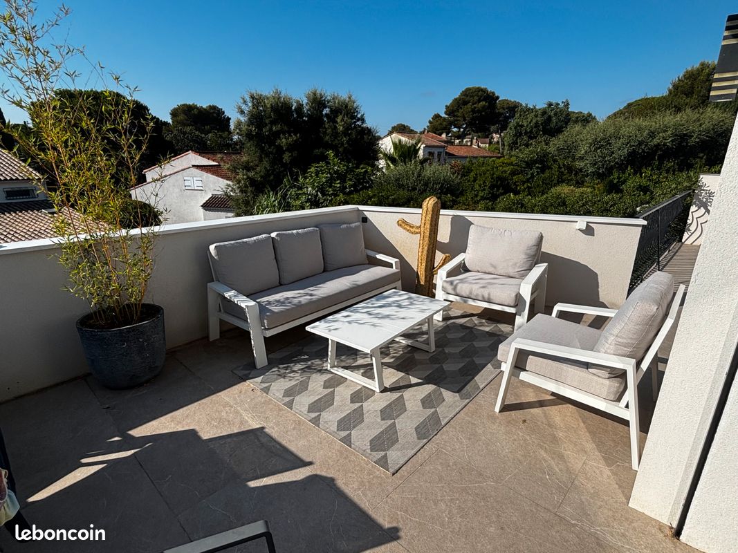 Villa sur toit piscine St Aygulf 7pers max (image 7)