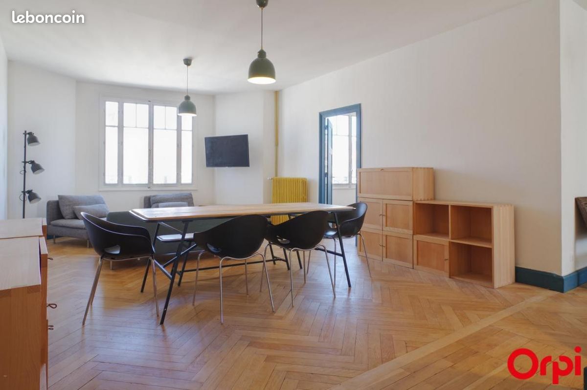 Appartement 4 pièces 114 m² · à Lyon · 114 m² · 1 700 €