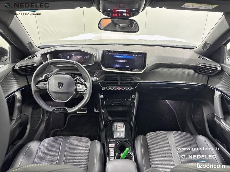 Peugeot 2008 1.2 Hybrid 145ch GT e-DCS6 (image 8)