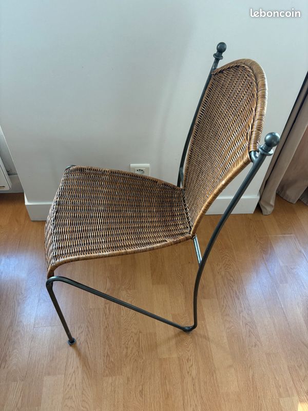 Chaises en osier et metal (image 1)