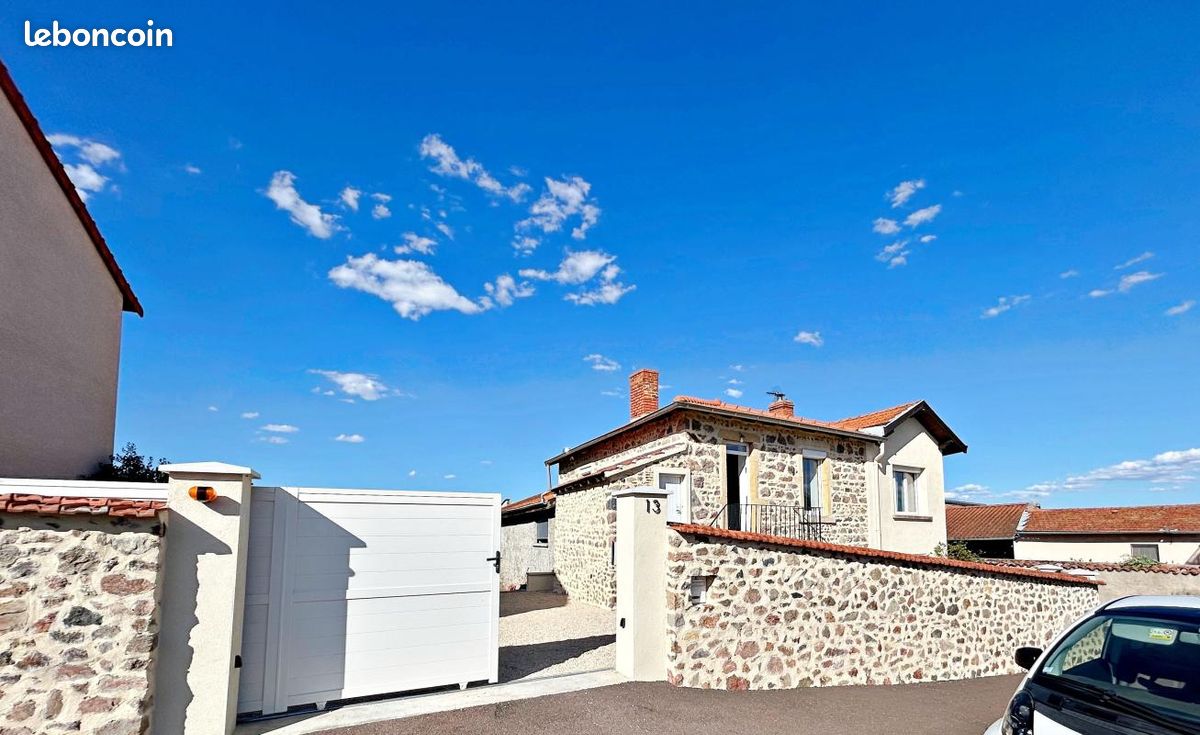 Maison 4 pièces 120 m² · à Villerest · 120 m² · 249 000 €
