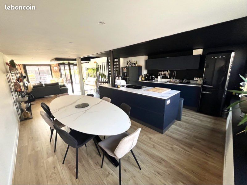 Appartement 5 pièces 170 m² · à Tourcoing · 170 m² · 435 000 €