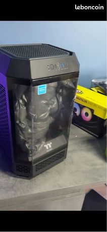 Processeur AMD Ryzen 9 7950X3D - Reconditionné, Très Peu Utilisé, Performance Gaming Extrême