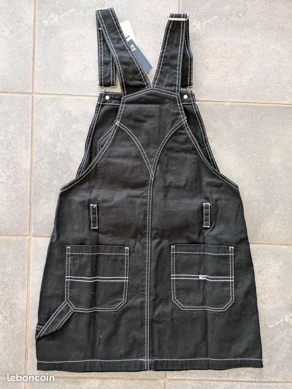 Robe salopette Tommy Jeans noir S Vêtements