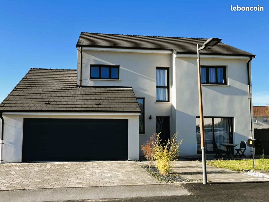 Maison 6 pièces 160 m² · à Amnéville · 160 m² · 529 000 €