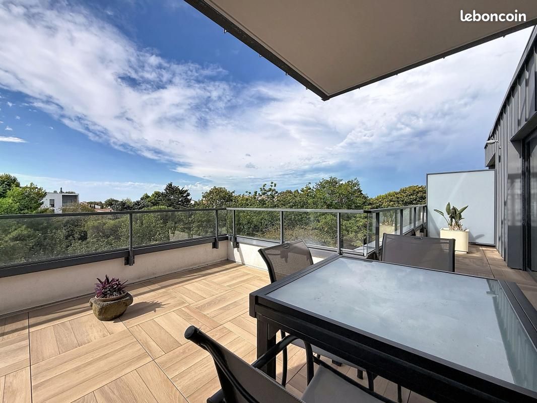 Appartement 3 pièces 95 m² · à La Rochelle · 95 m² · 714 000 €