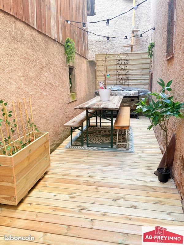 Maison 7 pièces 161 m² · à Soultzbach-les-Bains · 161 m² · 215 000 €