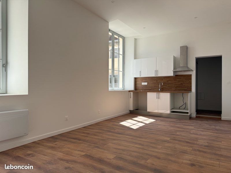 Appartement 2 pièces 35 m² · à Chaumont · 35 m² · 480 €
