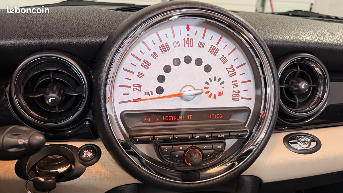 MINI MINI 1.6 120ch COOPER CABRIOLET - PACK CHILI - DISTRIBUTION À CHAINE (image 17)