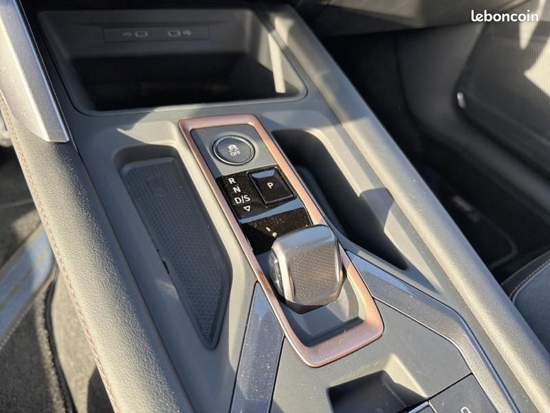 Cupra Leon 1.5 eHybrid 272ch VZ DSG6 (image 6)