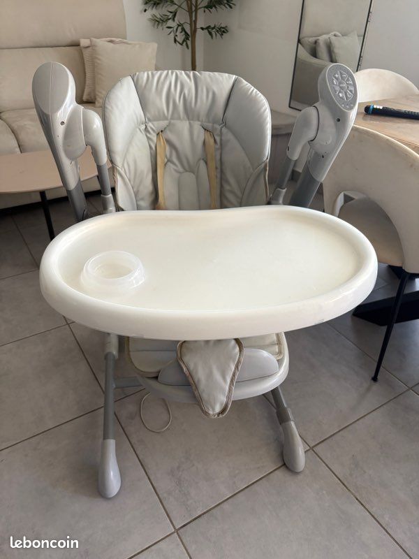 Chaise haute 2 en 1 transat (balancelle mais HS) (image 1)