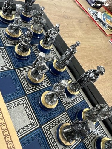 Jeu D'échecs Le 5e Régiment Belge De Dragons Légers - Bataille Waterloo - Rare