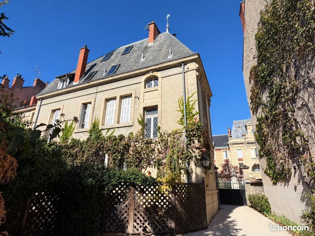 Appartement 4 pièces 96 m² · à Dijon · 96 m² · 320 000 €