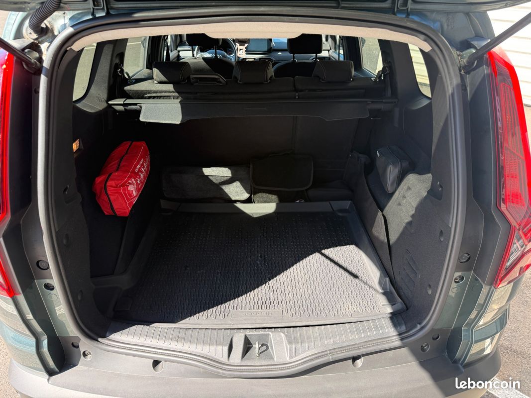 DACIA JOGGER 1.6 140 CH HYBRID EXTREME BVa (image 12)