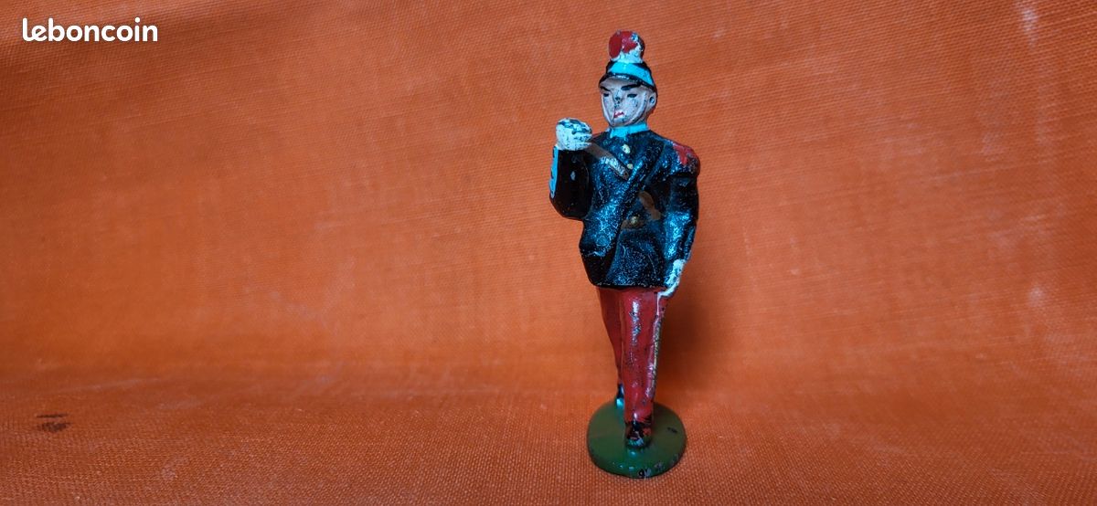 5 Figurines Saint-Cyriens - Jouet Ancien Quiralu - Collection