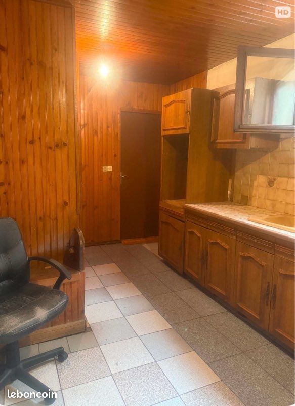 Maison 6 pièces 118 m² · à Paron · 118 m² · 165 000 €