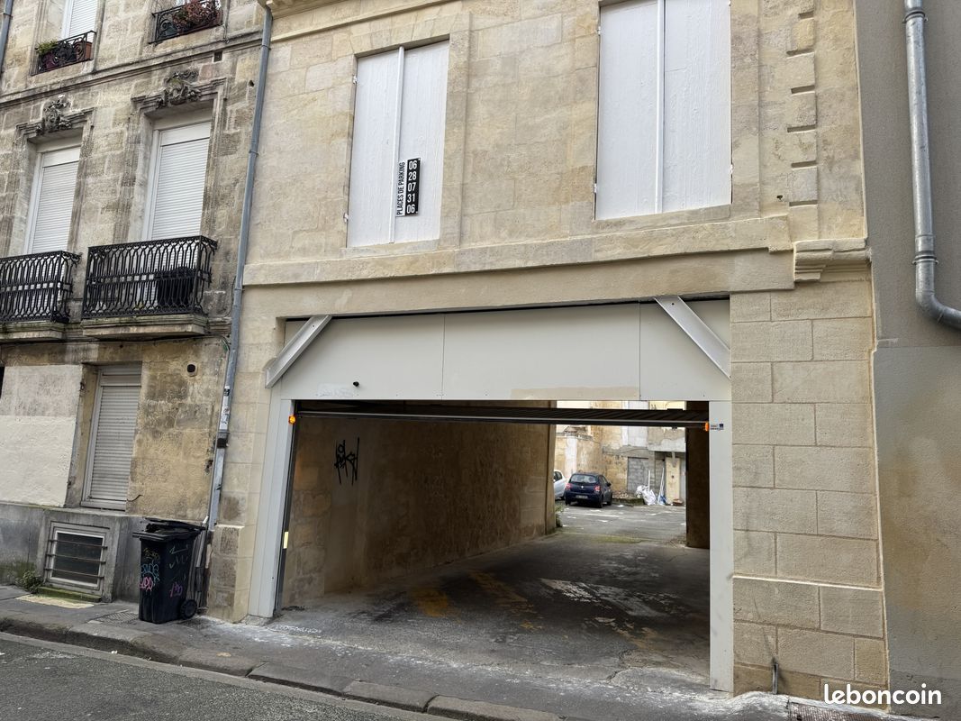 Parking 10 m² · à Bordeaux · 10 m² · 95 €/mois