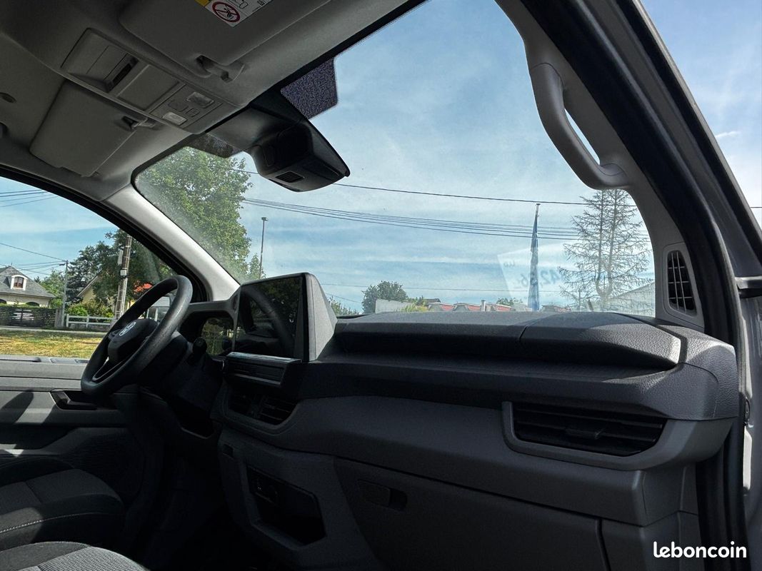 Volkswagen utilitaires transporter van l1h1 2.0 tdi 150 bva8 business (image 11)