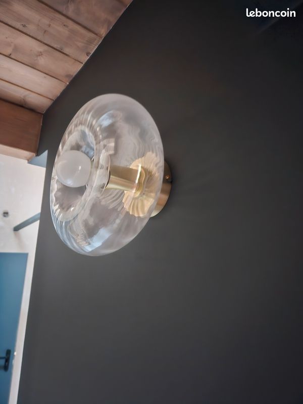 Applique lumineuse (image 1)