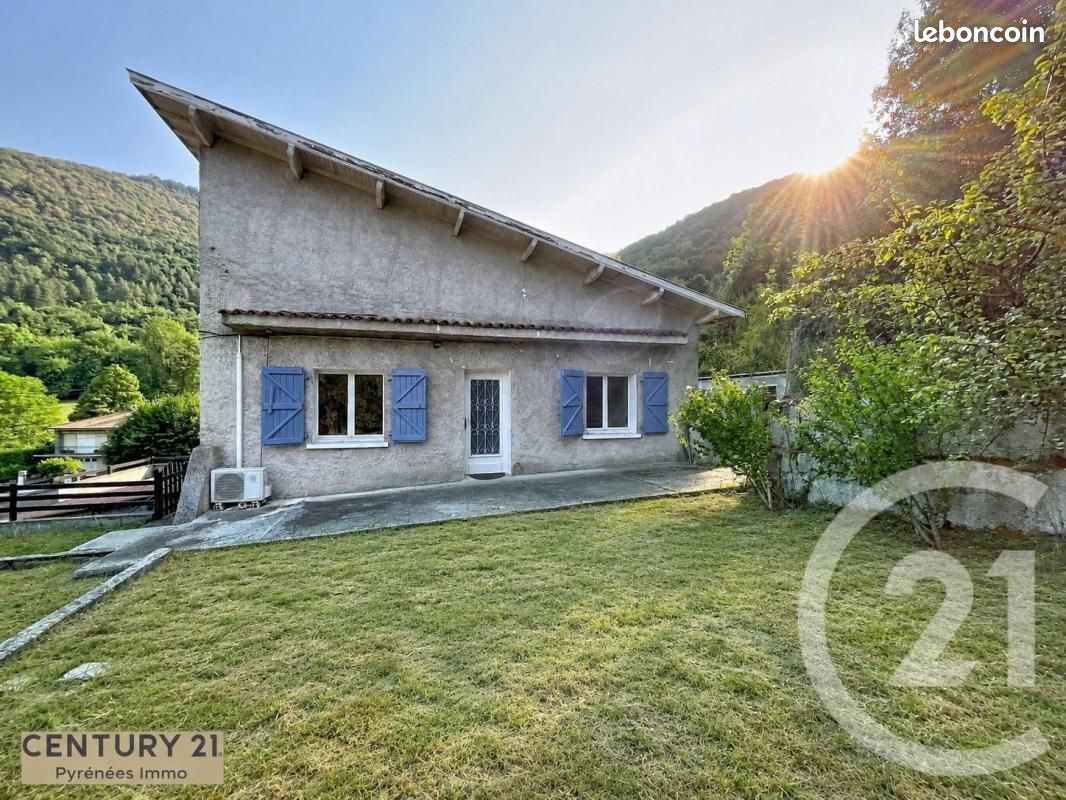 Maison 6 pièces 145 m² · à Malvezie · 145 m² · 122 000 €