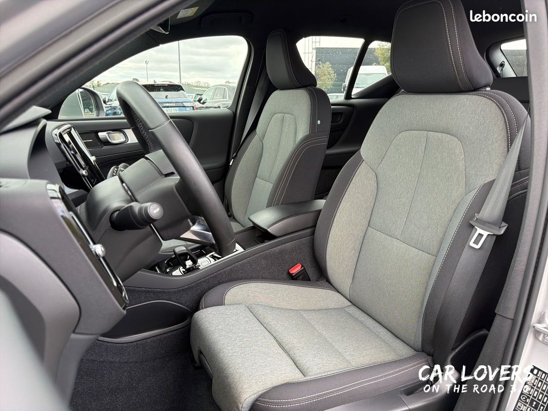 VOLVO XC40 T4 Recharge 129+82 ch DCT7 Plus (image 11)