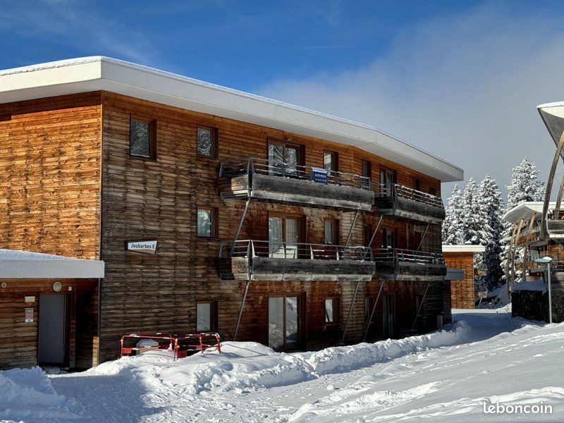 T3 avec Terrasse avec parking au pied des pistes (image 9)